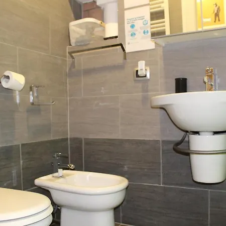 Naviglio81 Bed and Breakfast 2*