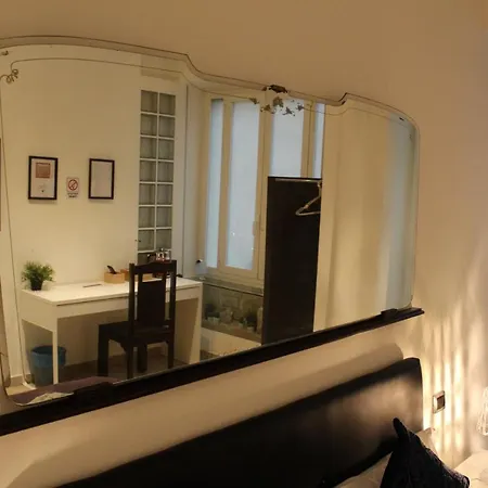 Naviglio81 Bed and Breakfast Μιλάνο